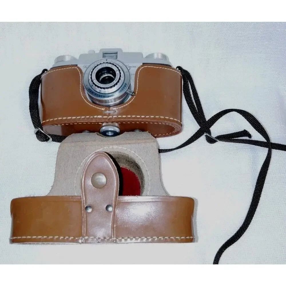 Kodak Pony 135-44MM Aniston Lens Leathercase CAMERA UNTESTED
